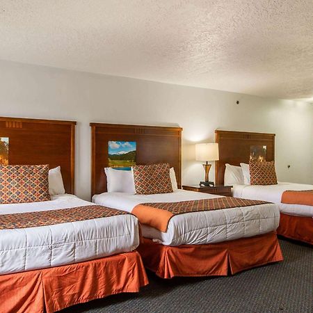 ألباكركي Sandia Peak Inn Old Town Abq, A Howard Johnson By Wyndham المظهر الخارجي الصورة