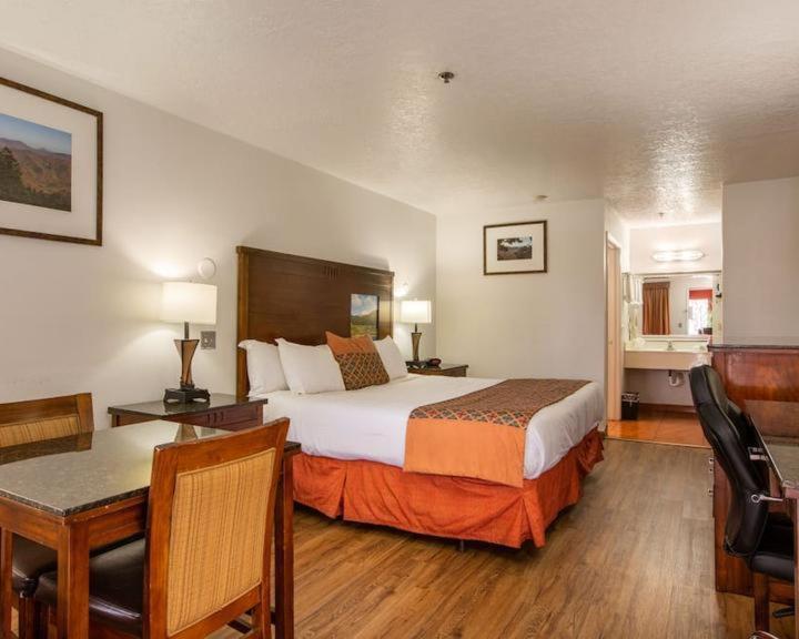 ألباكركي Sandia Peak Inn Old Town Abq, A Howard Johnson By Wyndham المظهر الخارجي الصورة
