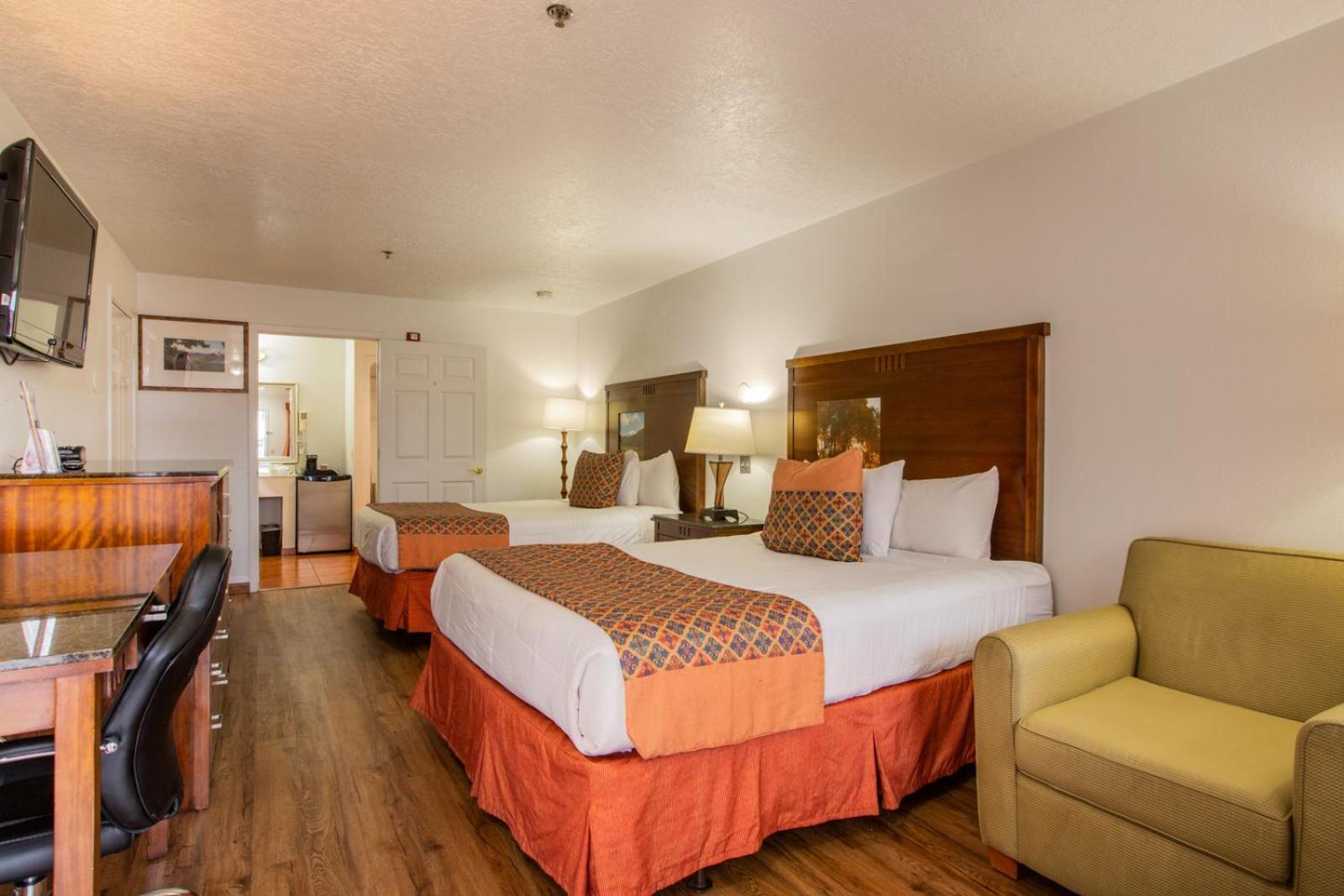 ألباكركي Sandia Peak Inn Old Town Abq, A Howard Johnson By Wyndham المظهر الخارجي الصورة