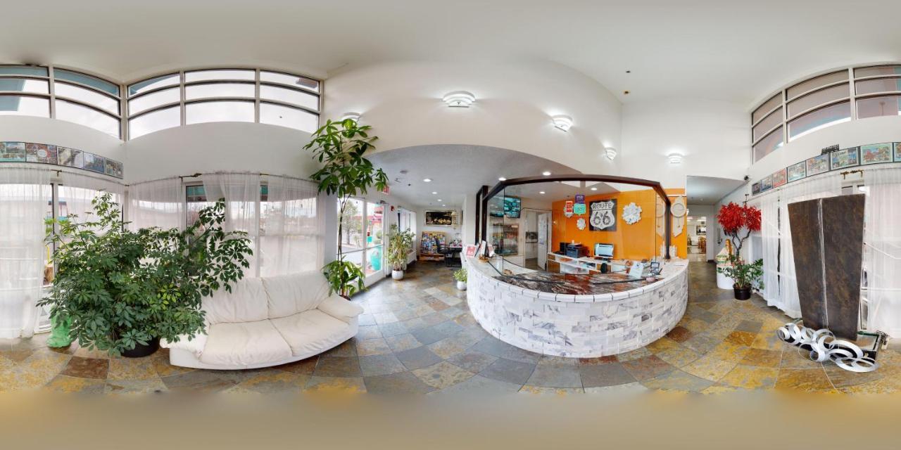 ألباكركي Sandia Peak Inn Old Town Abq, A Howard Johnson By Wyndham المظهر الخارجي الصورة